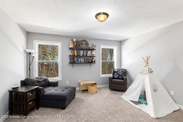 61 Lake Ridge Drive, Mason, MI 48854