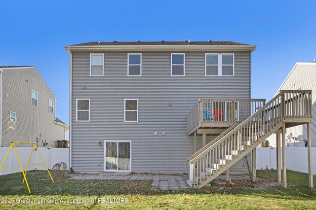 61 Lake Ridge Drive, Mason, MI 48854