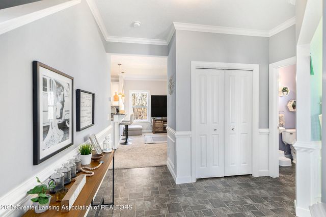 61 Lake Ridge Drive, Mason, MI 48854