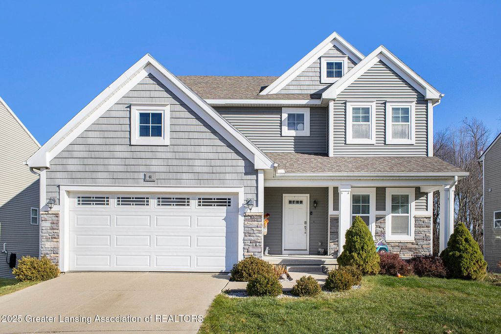 61 Lake Ridge Drive, Mason, MI 48854