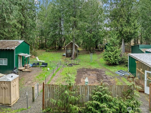 81 E Burrows Lane, Shelton, WA 98584