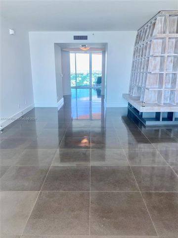 300 S Pointe Dr 3204, Miami Beach, FL 33139