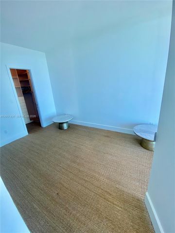 300 S Pointe Dr 3204, Miami Beach, FL 33139