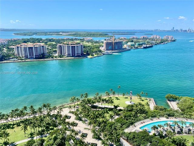 300 S Pointe Dr 3204, Miami Beach, FL 33139