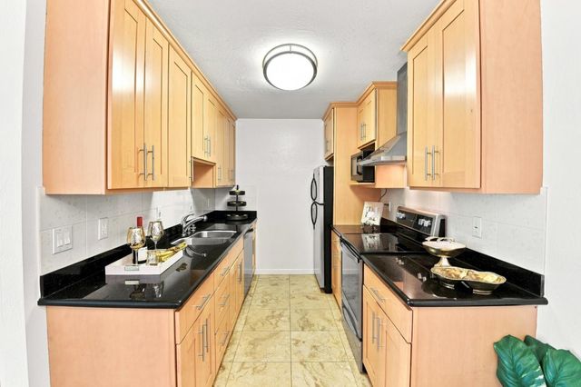 811 Marcie Circle, South San Francisco, CA 94080