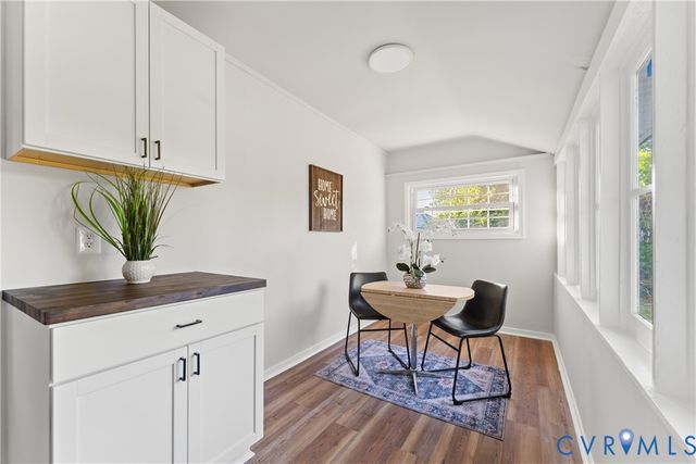 26 Marshall Ave, Colonial Beach, VA 22443