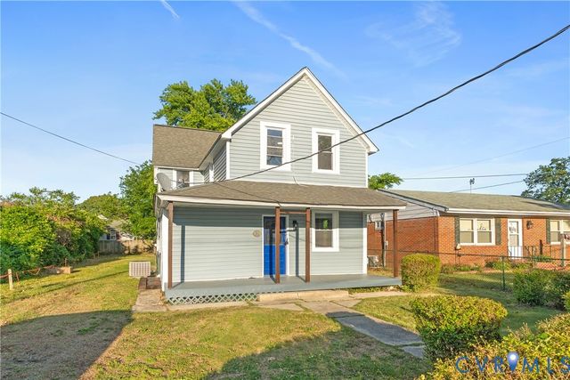 26 Marshall Ave, Colonial Beach, VA 22443