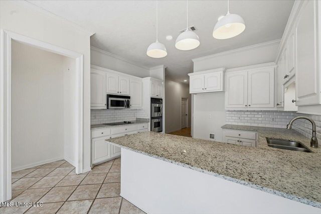 290 Geneva Boulevard, Madison, MS 39110