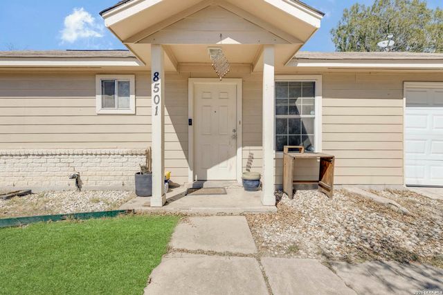 8501 Spotted Deer, San Antonio, TX 78242