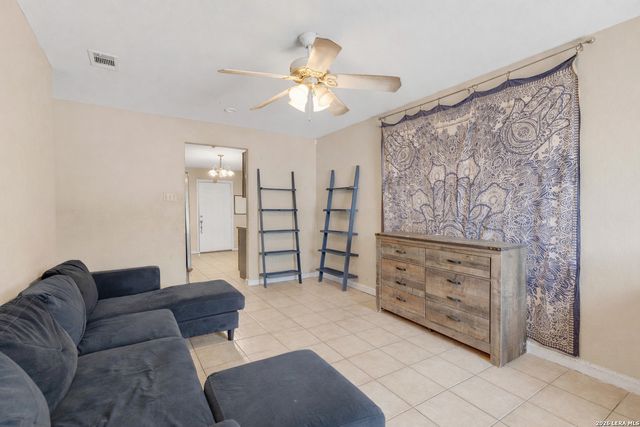 8501 Spotted Deer, San Antonio, TX 78242