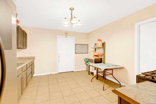 8501 Spotted Deer, San Antonio, TX 78242