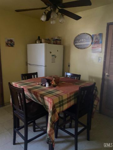 704 S Williams Street, Bakersfield, CA 93307