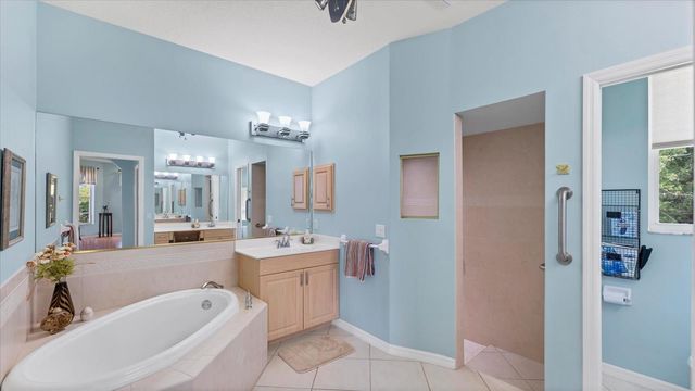 3951 WHISPERING OAKS DRIVE, North Port, FL 34287