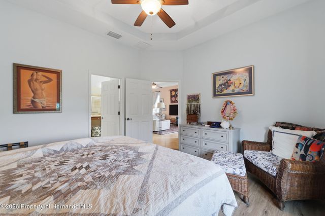 2732 Devonoak Boulevard, Land O'lakes, FL 34638