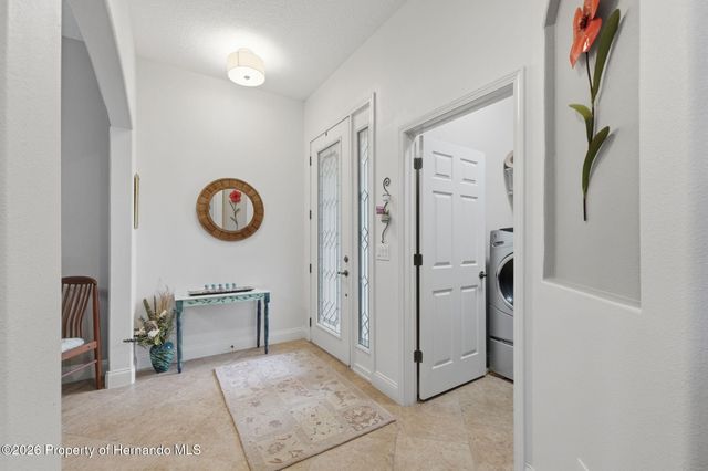 2732 Devonoak Boulevard, Land O'lakes, FL 34638