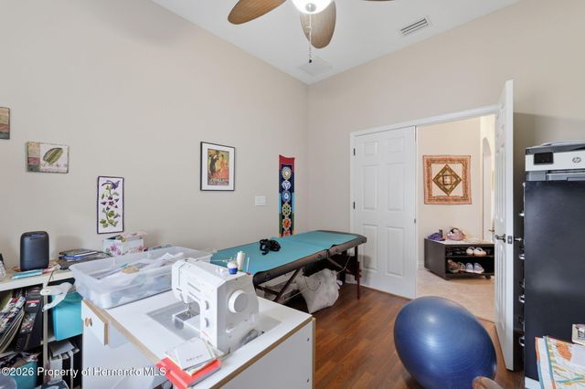 2732 Devonoak Boulevard, Land O'lakes, FL 34638