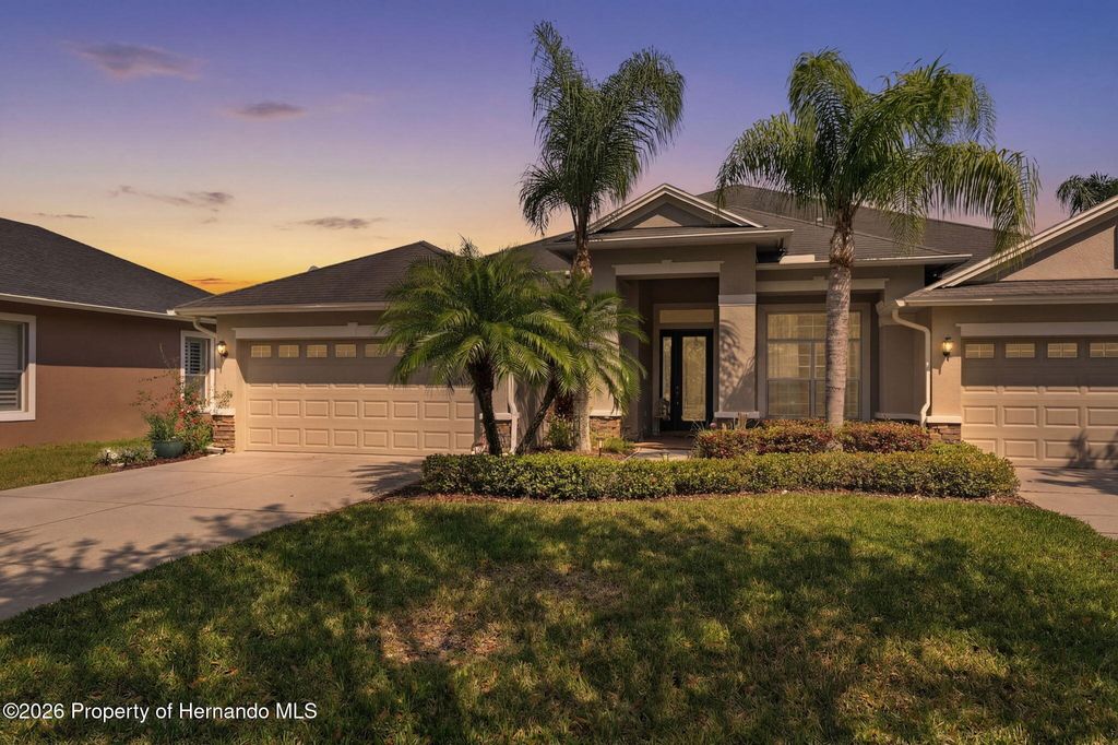 2732 Devonoak Boulevard, Land O'lakes, FL 34638