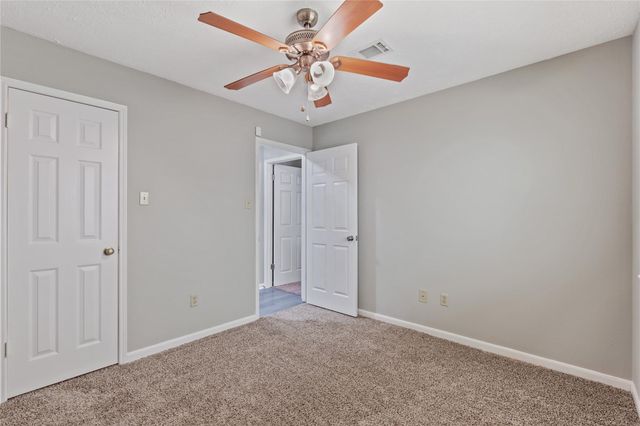 19619 Pine Cluster Lane, Humble, TX 77346