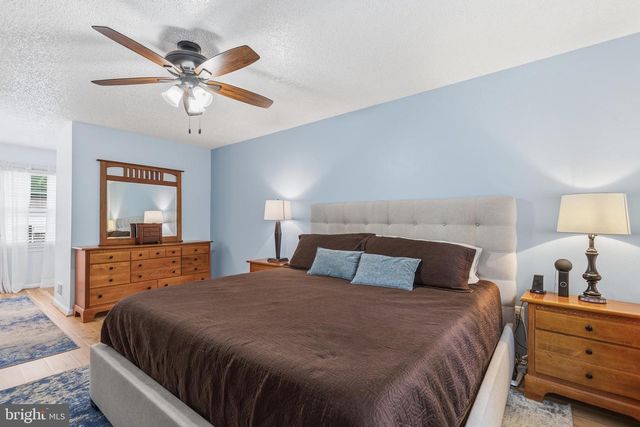 16040 LACONIA CIR, Woodbridge, VA 22191