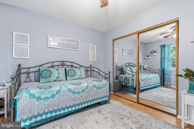 16040 LACONIA CIR, Woodbridge, VA 22191