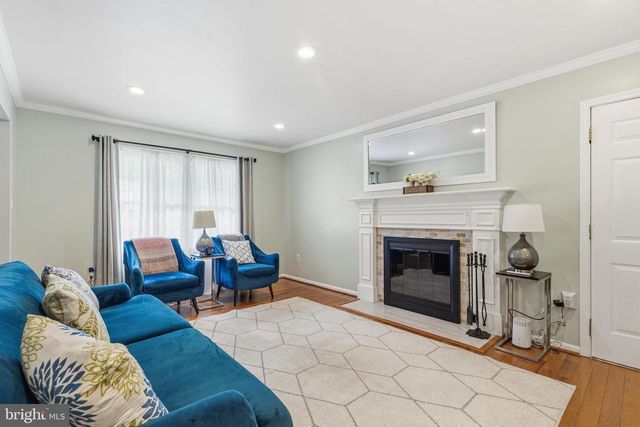16040 LACONIA CIR, Woodbridge, VA 22191