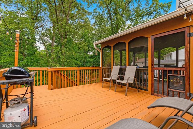16040 LACONIA CIR, Woodbridge, VA 22191