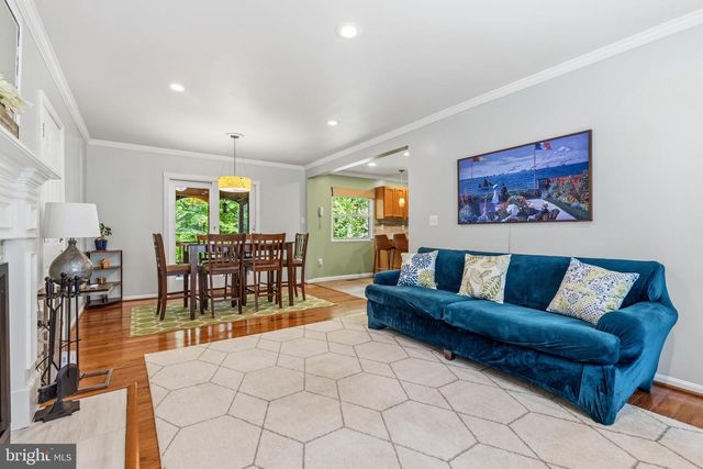 16040 LACONIA CIR, Woodbridge, VA 22191