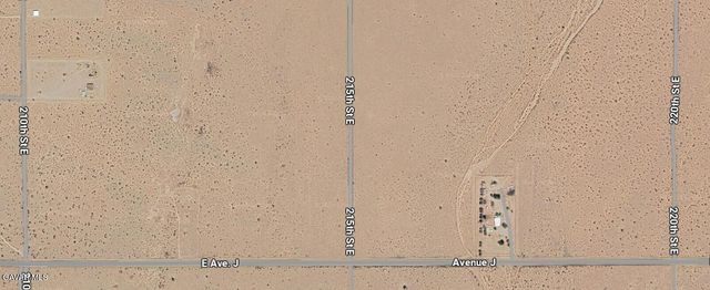 E Avenue J, Lancaster, CA 93535