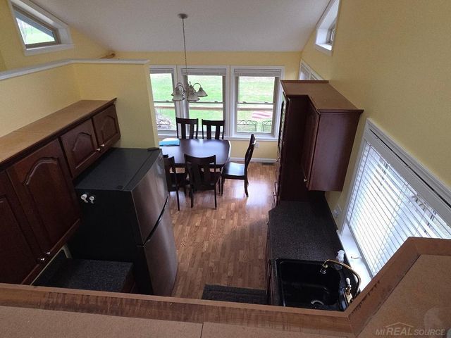 5700 Royal Court Court, Butman, MI 48624