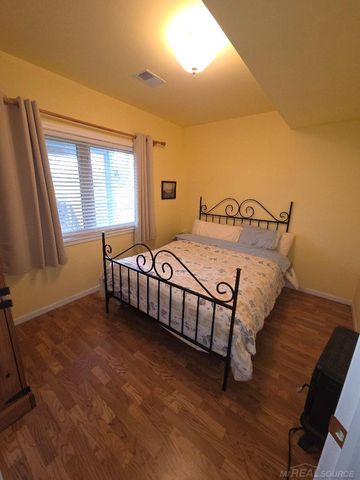 5700 Royal Court Court, Butman, MI 48624