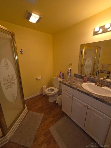 5700 Royal Court Court, Butman, MI 48624