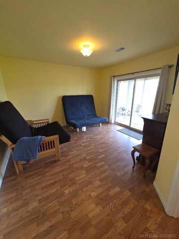 5700 Royal Court Court, Butman, MI 48624
