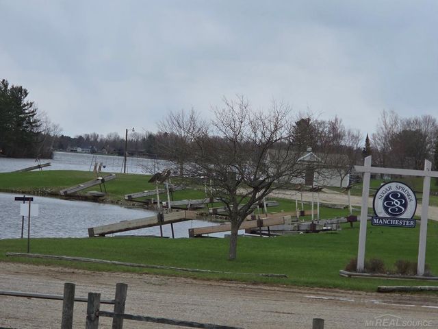 5700 Royal Court Court, Butman, MI 48624