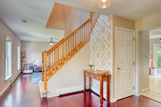 99 Milton Turnpike, Milton, NY 12547
