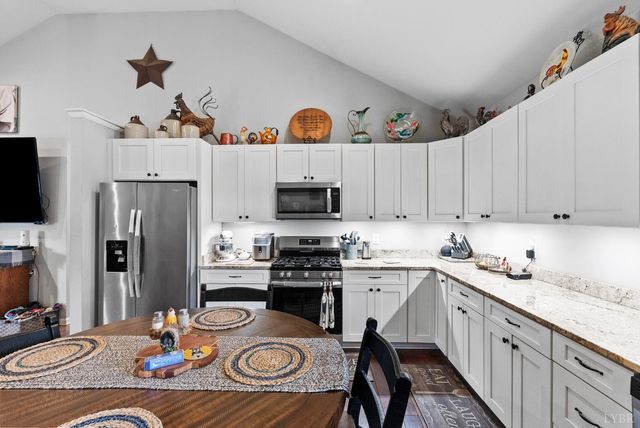 122 Gouyer Drive, Madison Heights, VA 24572