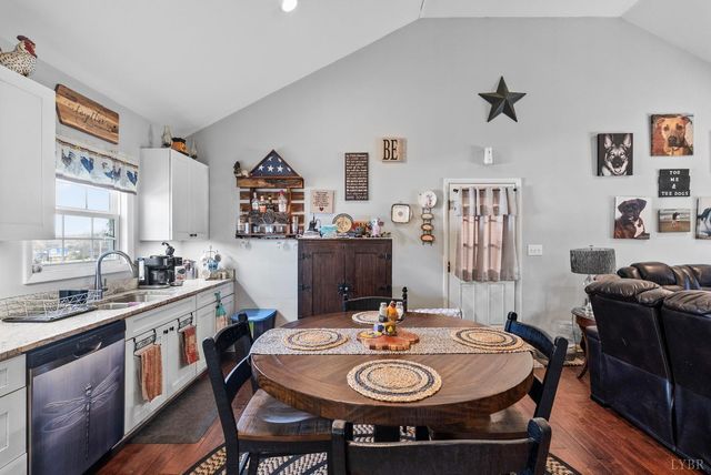 122 Gouyer Drive, Madison Heights, VA 24572