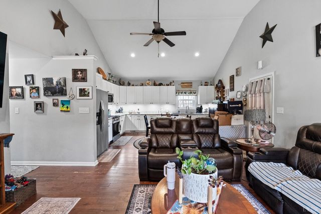 122 Gouyer Drive, Madison Heights, VA 24572