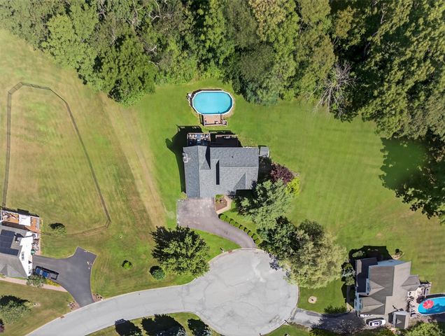 11 Walden Court, New Hampton, NY 10958