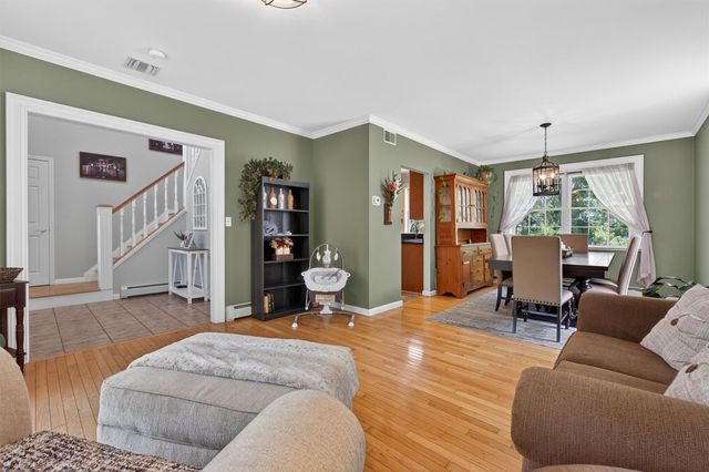 11 Walden Court, New Hampton, NY 10958
