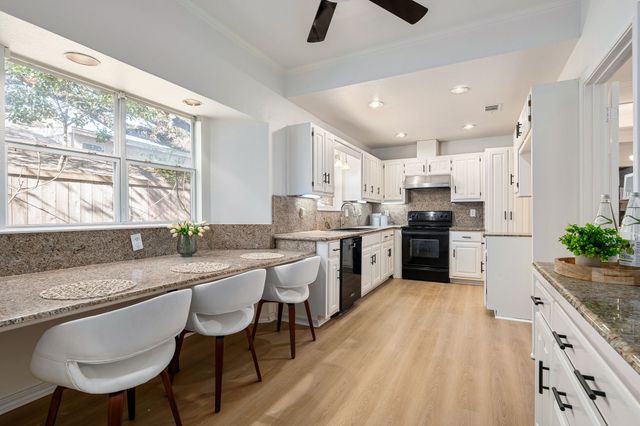 10550 Berry Knoll Drive, Dallas, TX 75230