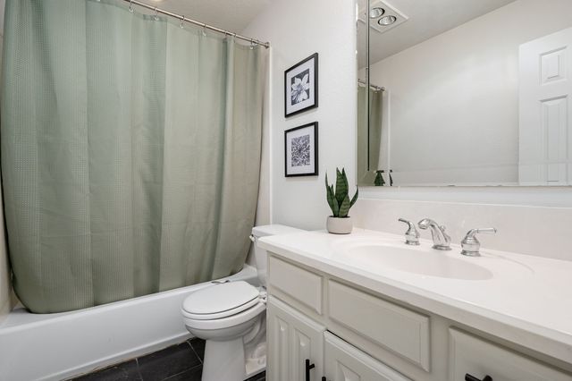 10550 Berry Knoll Drive, Dallas, TX 75230