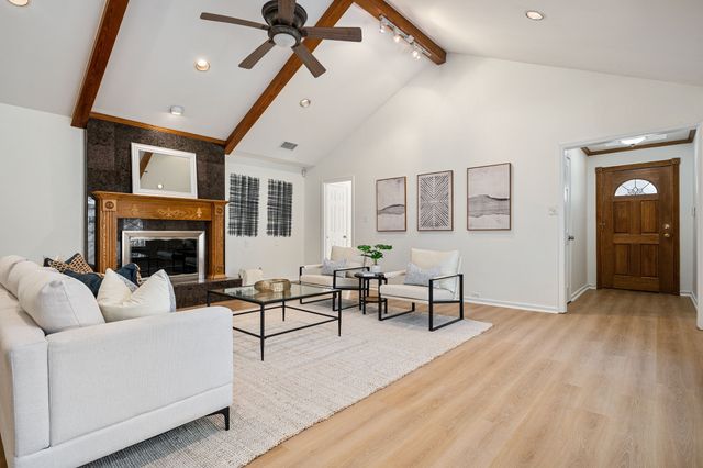 10550 Berry Knoll Drive, Dallas, TX 75230