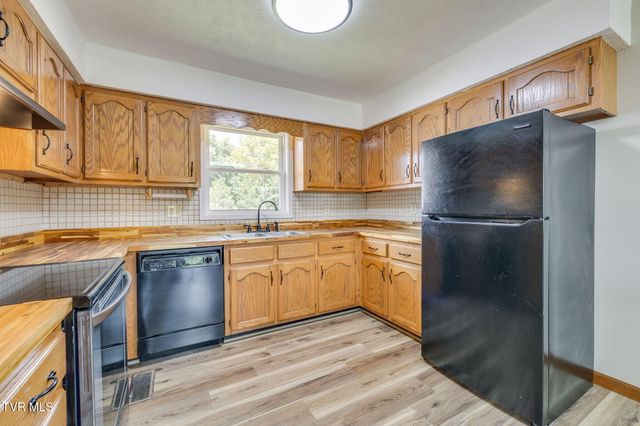 166 Ward Road, Bulls Gap, TN 37711
