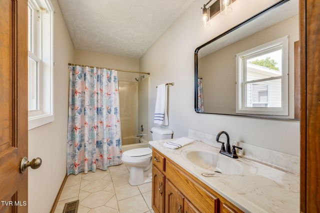 166 Ward Road, Bulls Gap, TN 37711