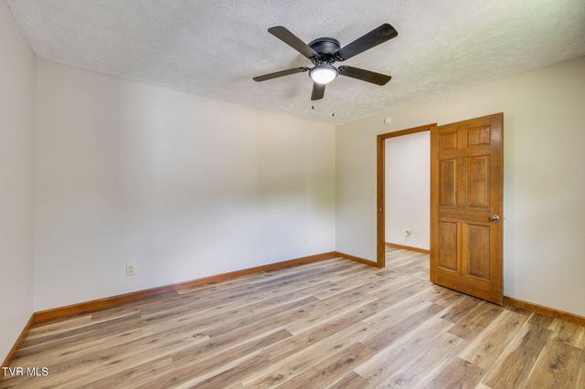 166 Ward Road, Bulls Gap, TN 37711