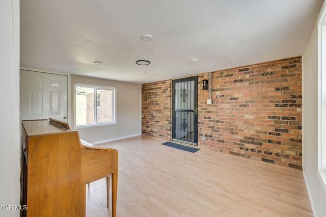 166 Ward Road, Bulls Gap, TN 37711