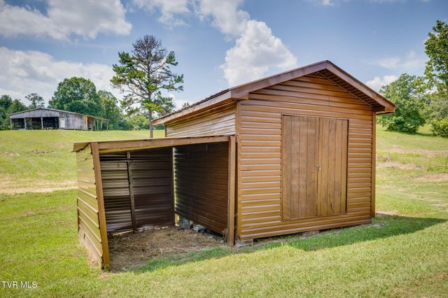 166 Ward Road, Bulls Gap, TN 37711
