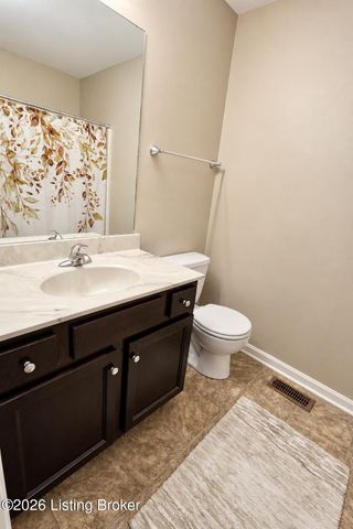 364 Berger Farm Dr, Mt Washington, KY 40047