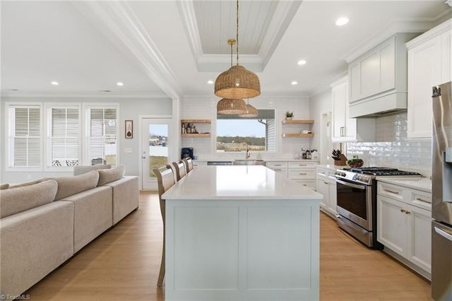 333 Wynnfall Drive, Lexington, NC 27295