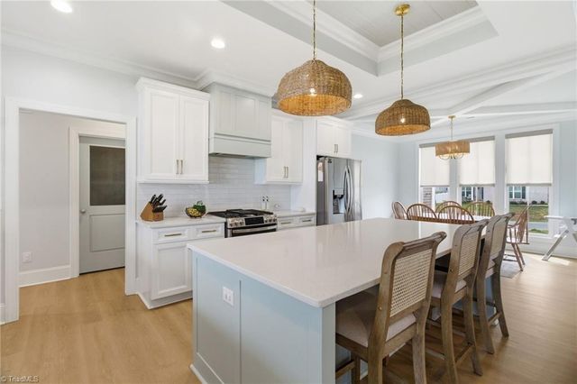 333 Wynnfall Drive, Lexington, NC 27295